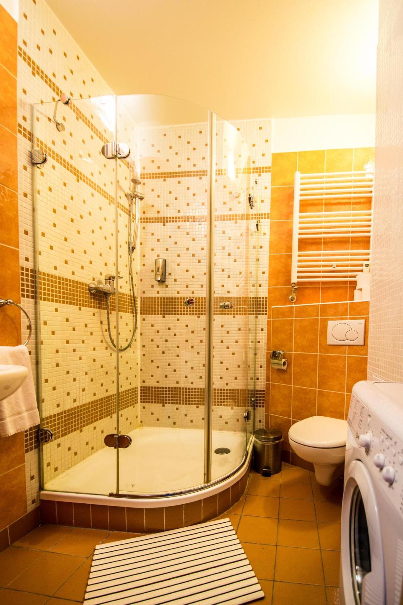Main Prague Square Apartments Sauna And Fireplace Exterior foto
